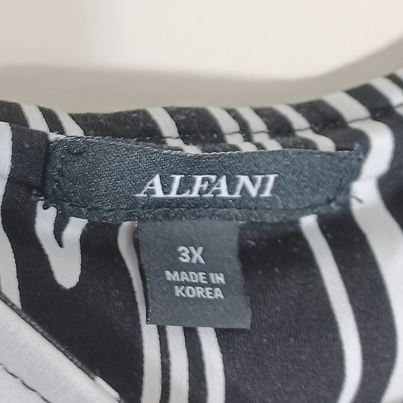 Alfani Women's Top - Picture 5 of 7